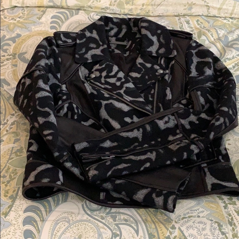 DVF leather jacket size 2/s